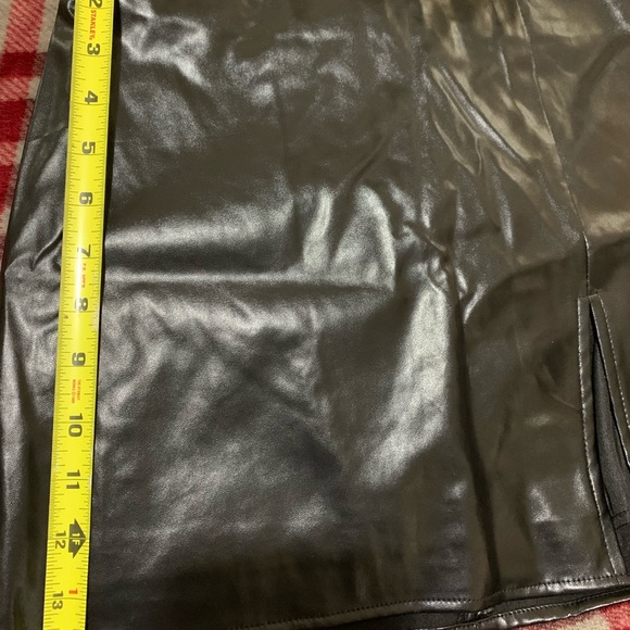 Skirt leather - Picture 5 of 5